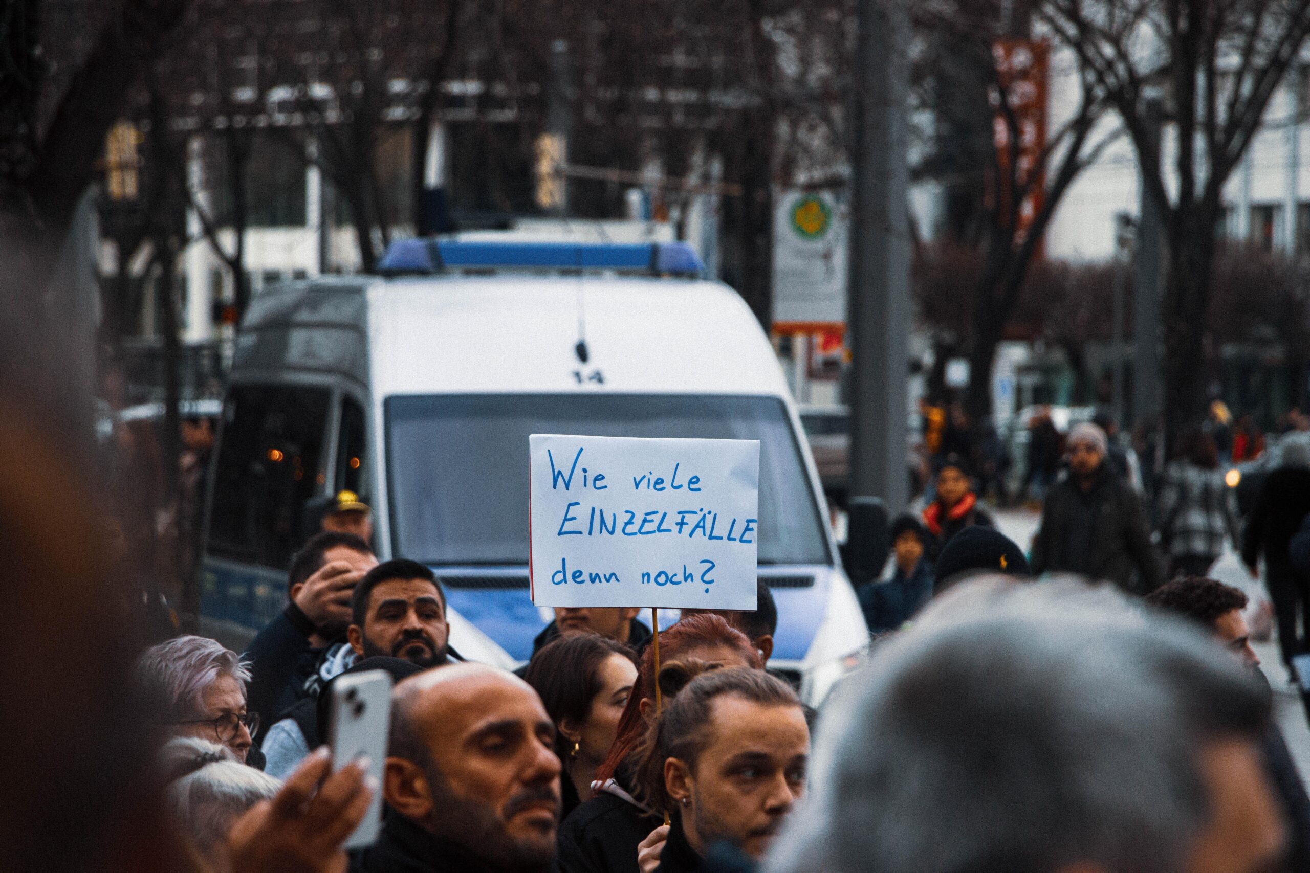 Mannheim: 200 Menschen gegen Polizeigewalt