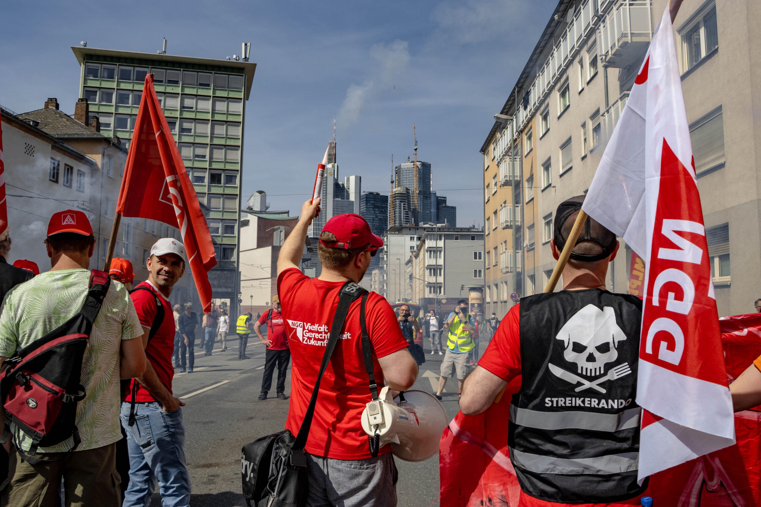 Frankfurt: Bunte Gewerkschaftsdemonstration zum 1. Mai